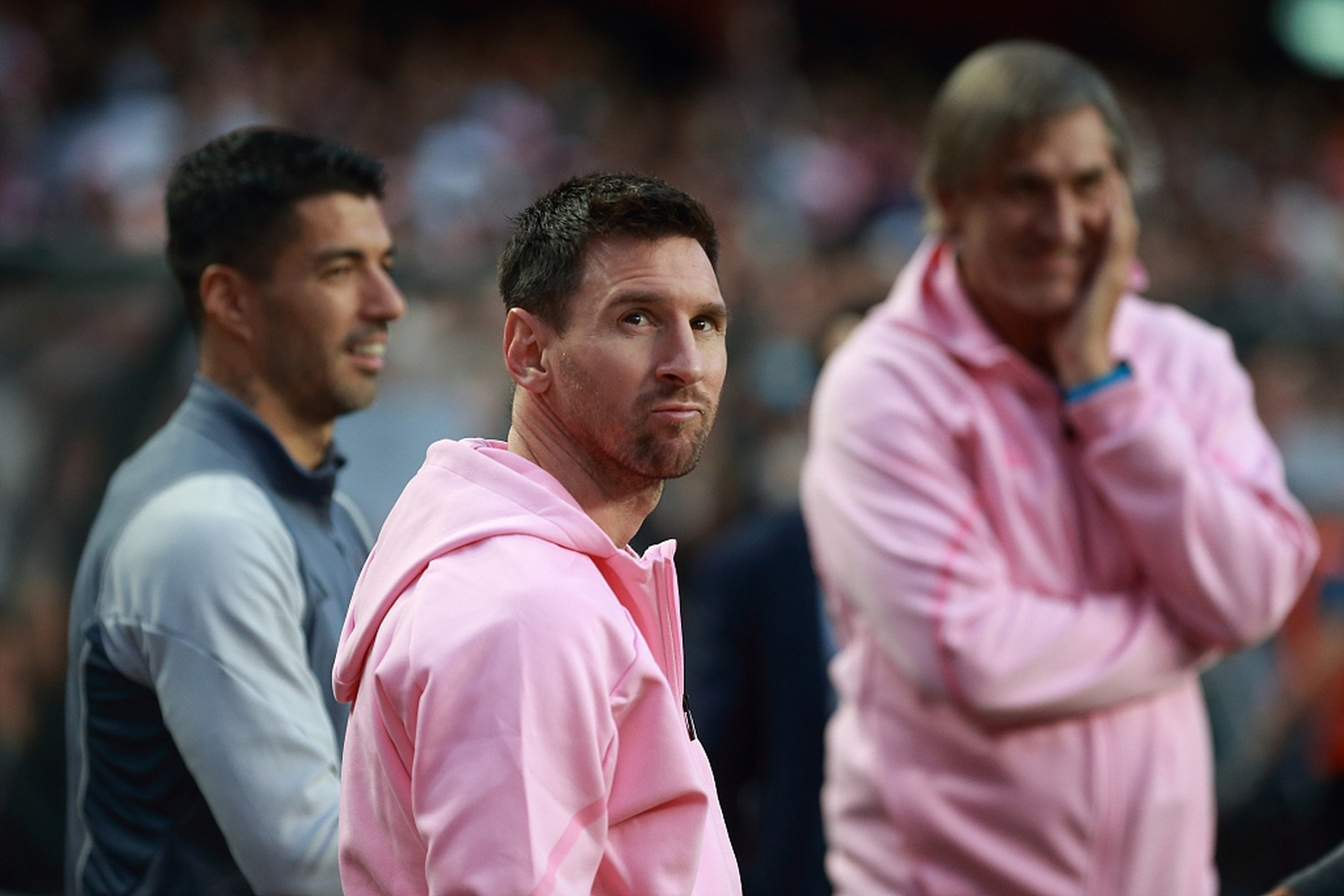 Barcelona, Camp Nou, Messi, Laporta, Camel Live