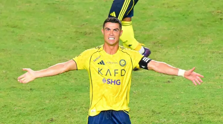 Saudi Pro League,CristianoRonaldo,KarimBenzema,AlHilalSFC,Portuguese,camel.live